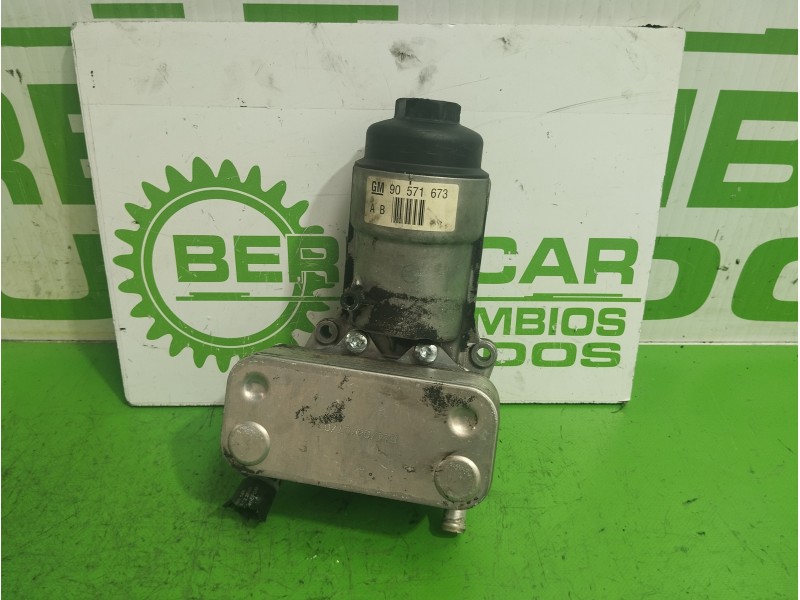 Recambio de enfriador aceite motor para opel vectra c berlina essentia referencia OEM IAM 90571673  
