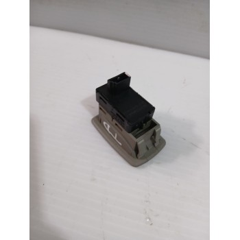 Recambio de mando elevalunas trasero derecho para bmw 1 (e87) 120 d referencia OEM IAM 61316945874  