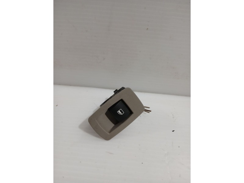 Recambio de mando elevalunas trasero izquierdo para bmw 1 (e87) 120 d referencia OEM IAM 61316945874  
