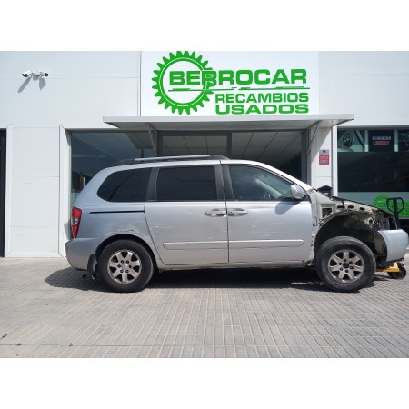 kia carnival del año 2009