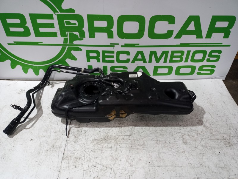 Recambio de deposito combustible para nissan qashqai ii (j11, j11_) 1.3 dig-t referencia OEM IAM 172056UA0A  