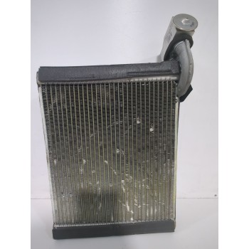 Recambio de evaporador aire acondicionado para toyota yaris active referencia OEM IAM 885010D490  