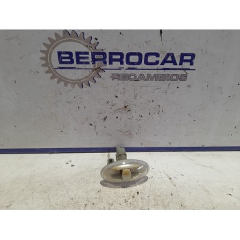 Recambio de piloto lateral izquierdo para citroën berlingo 1.9 diesel referencia OEM IAM 0104706E25  