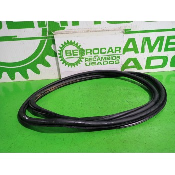Recambio de goma contorno para volkswagen t-roc (d11) basis referencia OEM IAM 2GA867912B  