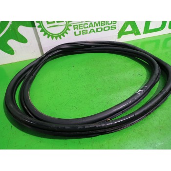 Recambio de goma contorno para volkswagen t-roc (d11) basis referencia OEM IAM 2GA867913B  