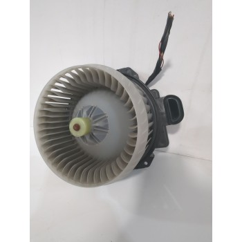 Recambio de motor calefaccion para toyota yaris active referencia OEM IAM 8710J0D220  