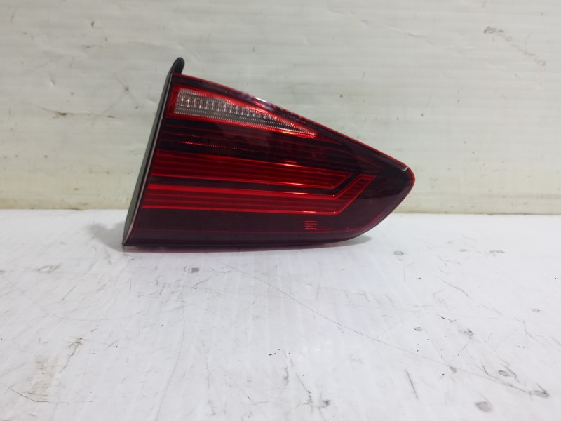 Recambio de piloto trasero derecho interior para volkswagen golf vii lim. (5g1) comfortline bluemotion referencia OEM IAM 5G0945