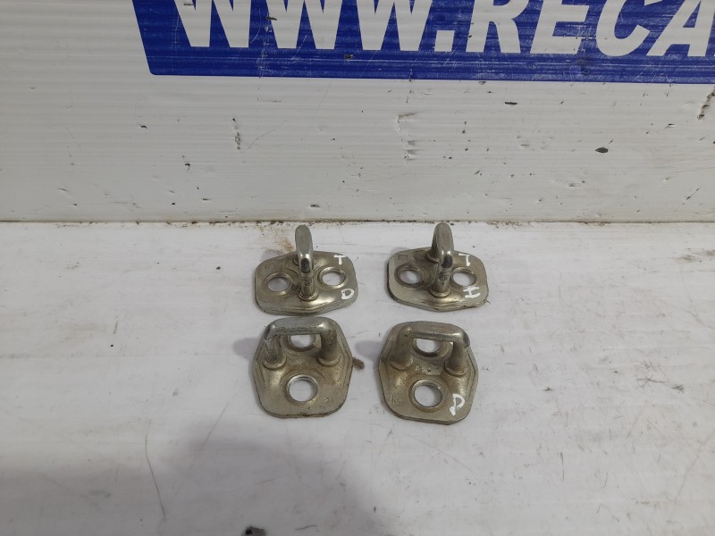 Recambio de anclaje cerradura para renault laguna ii (bg0) 1.9 dci diesel fap referencia OEM IAM 916458  