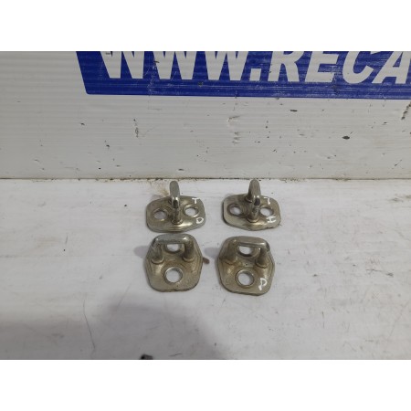 Recambio de anclaje cerradura para renault laguna ii (bg0) 1.9 dci diesel fap referencia OEM IAM 916458  