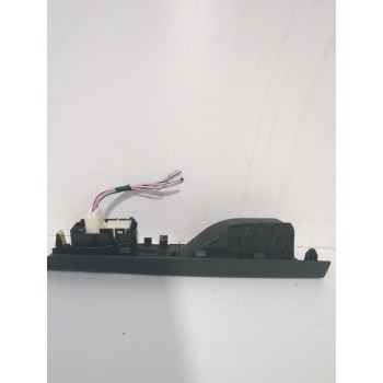 Recambio de mando elevalunas trasero izquierdo para toyota yaris active referencia OEM IAM 742720D400  