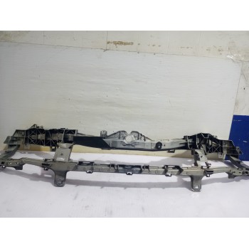 Recambio de travesaño superior para ford focus lim. (cb4) business referencia OEM IAM 1675180  