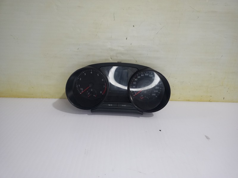 Recambio de cuadro instrumentos para volkswagen polo (6c1) a-polo referencia OEM IAM 6C0920740B  