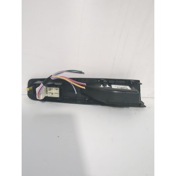 Recambio de mando elevalunas trasero izquierdo para toyota yaris active referencia OEM IAM 742720D400  