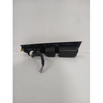 Recambio de mando elevalunas delantero derecho para toyota yaris active referencia OEM IAM 742310D690  