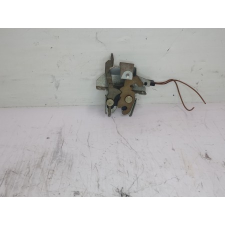 Recambio de cerradura maletero / porton para ford sierra berlina brillant referencia OEM IAM 90BBF43200AA  