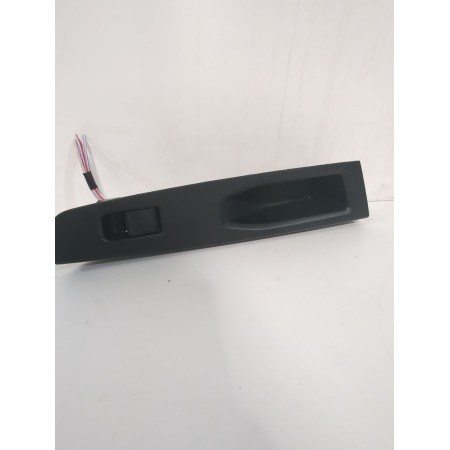 Recambio de mando elevalunas trasero derecho para toyota yaris active referencia OEM IAM 742710D400  