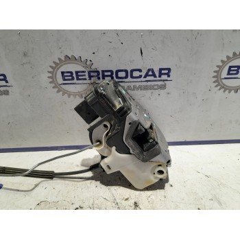 Recambio de cerradura puerta delantera derecha para opel insignia berlina 2.0 16v cdti referencia OEM IAM 13503802  