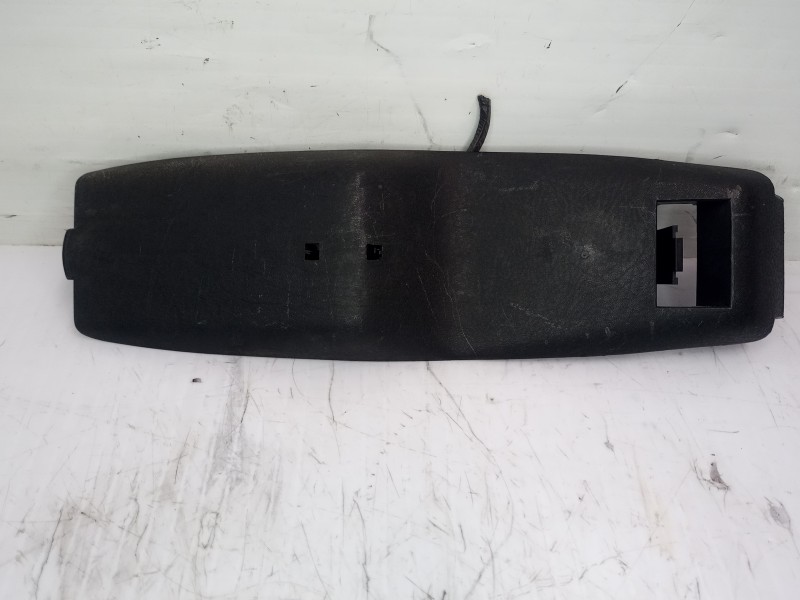 Recambio de portalamparas para ford sierra berlina brillant referencia OEM IAM 87BG13N004AA  