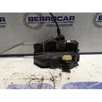 Recambio de cerradura puerta delantera derecha para opel insignia berlina 2.0 16v cdti referencia OEM IAM 13503802  