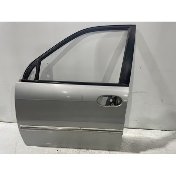 Recambio de puerta delantera izquierda para kia carnival ii 2.9 crdi lx referencia OEM IAM K54A59020B  