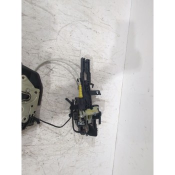 Recambio de cerradura puerta delantera derecha para bmw 1 (e87) 120 d referencia OEM IAM 51247840617  