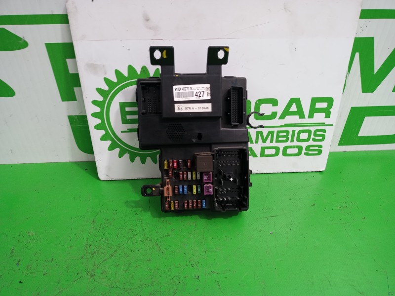 Recambio de caja reles / fusibles para kia carnival 2.9 crdi cat referencia OEM IAM 919544D2700K  