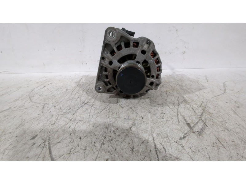 Recambio de alternador para dacia sandero ii (b8_) 1.5 dci referencia OEM IAM 231008918R  