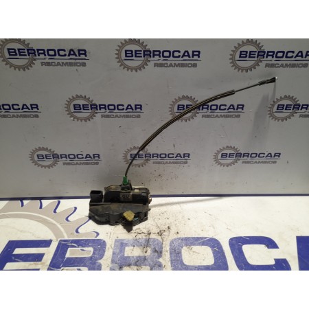 Recambio de cerradura puerta trasera derecha para opel insignia berlina 2.0 16v cdti referencia OEM IAM 13503808  