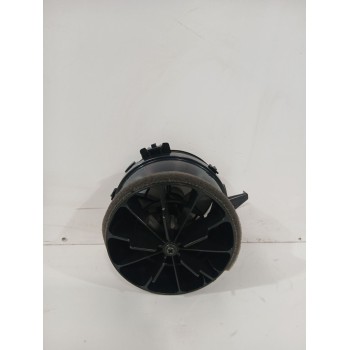 Recambio de rejilla aireadora para toyota yaris active referencia OEM IAM 5556862280  