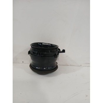 Recambio de rejilla aireadora para toyota yaris active referencia OEM IAM 5556862280  