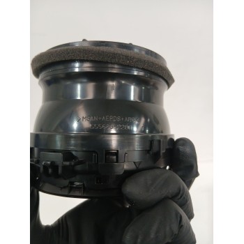 Recambio de rejilla aireadora para toyota yaris active referencia OEM IAM 5556862280  