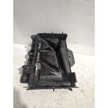 Recambio de soporte bateria para seat ibiza iii (6l1) 1.4 tdi referencia OEM IAM 6Q0915331  