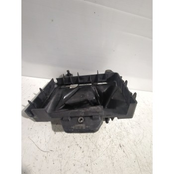 Recambio de soporte bateria para seat ibiza iii (6l1) 1.4 tdi referencia OEM IAM 6Q0915331  