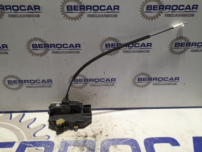 Recambio de cerradura puerta delantera izquierda para opel insignia berlina 2.0 16v cdti referencia OEM IAM 13503801  