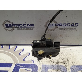Recambio de cerradura puerta delantera izquierda para opel insignia berlina 2.0 16v cdti referencia OEM IAM 13503801  