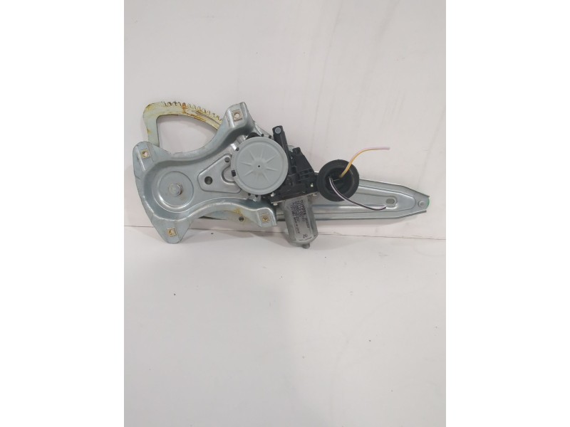 Recambio de elevalunas trasero izquierdo para toyota yaris active referencia OEM IAM 857100D100  