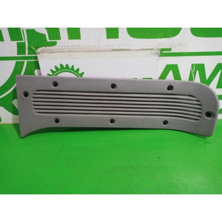 Recambio de moldura para renault kangoo (f/kc0) expression referencia OEM IAM 7700304769  