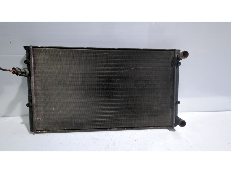 Recambio de radiador agua para volkswagen golf v (1k1) 2.0 fsi referencia OEM IAM 1H0121253BA  