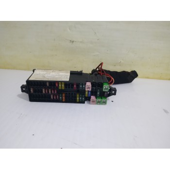 Recambio de caja reles / fusibles para volkswagen polo (6c1) a-polo referencia OEM IAM 6C0937615  