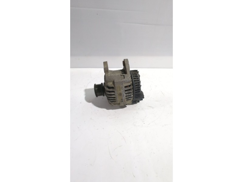 Recambio de alternador para volkswagen golf v (1k1) 2.0 fsi referencia OEM IAM 028903018AX  