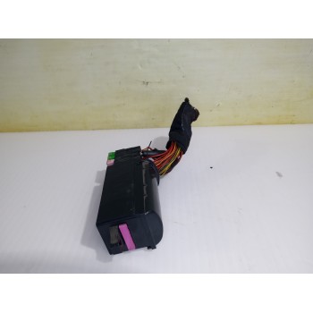 Recambio de caja reles / fusibles para volkswagen polo (6c1) a-polo referencia OEM IAM 6C0937615  