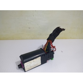 Recambio de caja reles / fusibles para volkswagen polo (6c1) a-polo referencia OEM IAM 6C0937615  