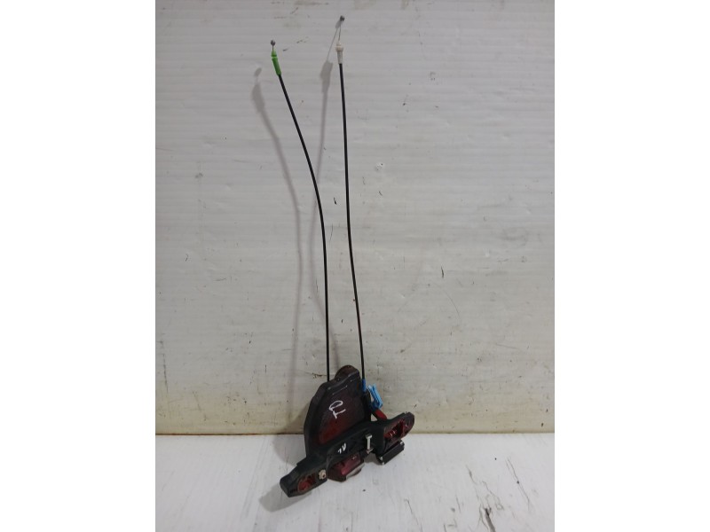 Recambio de cerradura puerta trasera derecha para toyota auris (_e15_) 1.33 dual-vvti (nre150_) referencia OEM IAM 6905002180  