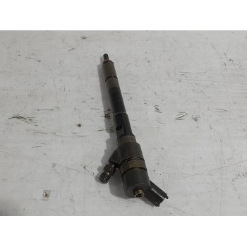 Recambio de inyector para kia sportage 2.0 turbodiesel cat referencia OEM IAM 3380027400  