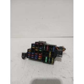 Recambio de caja reles / fusibles para renault clio ii (bb_, cb_) 1.2 (bb0a, bb0f, bb10, bb1k, bb28, bb2d, bb2h, cb0a,... refere