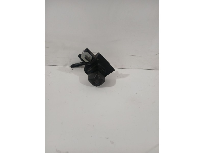Recambio de camara para toyota yaris active referencia OEM IAM 867900D060  