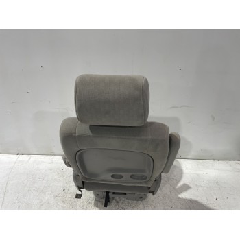 Recambio de asientos trasero izquierdo para kia carnival ii 2.9 crdi lx referencia OEM IAM K54K57300MCQ1  