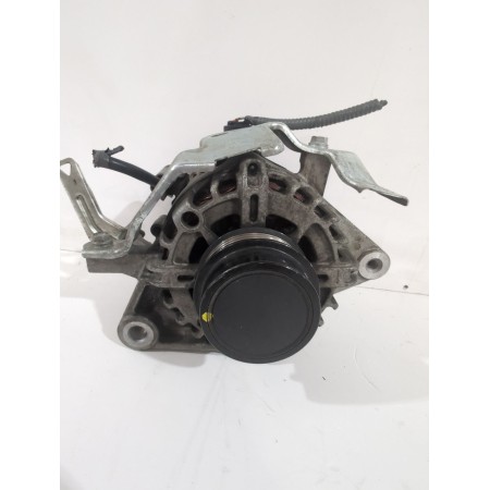Recambio de alternador para toyota yaris active referencia OEM IAM 270600Y370  