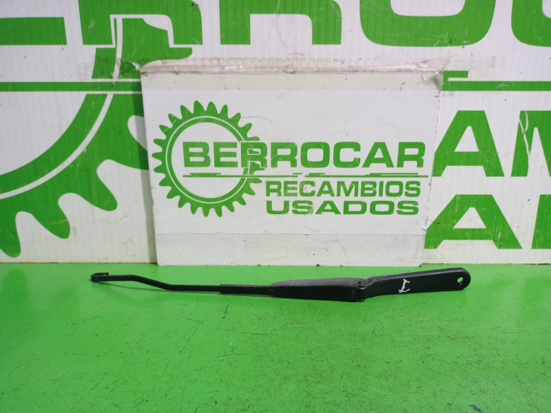 Recambio de brazo limpia delantero izquierdo para citroën berlingo 1.9 d 600 furg. referencia OEM IAM 80007467B  