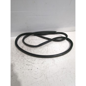 Recambio de gomas contorno puerta para nissan qashqai ii (j11, j11_) 1.5 dci referencia OEM IAM 908304EA0B  
